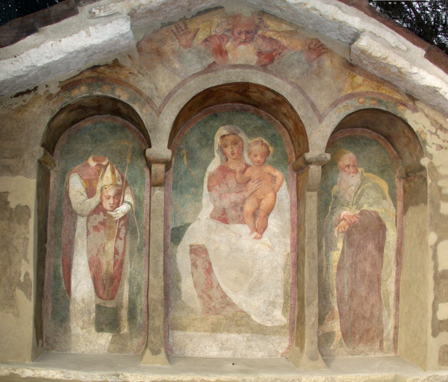 RESTAURO DIPINTI AD AFFRESCO