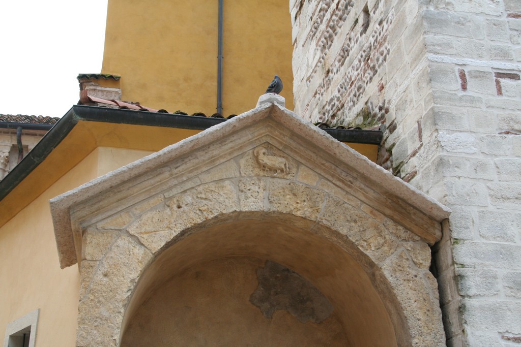 Arche SS.Apostoli Verona restauro lapideo