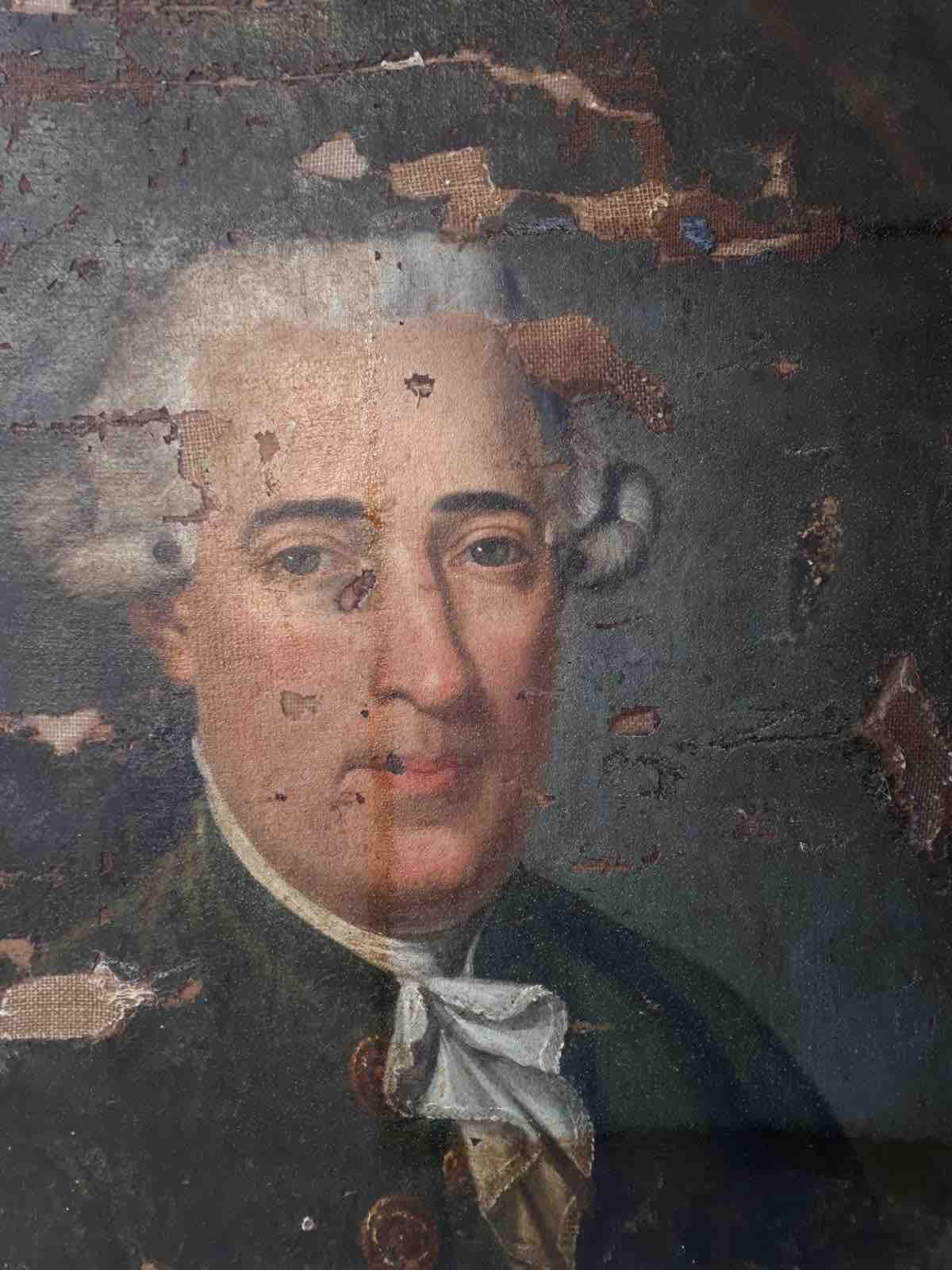 Particolare durante il processo di restauro