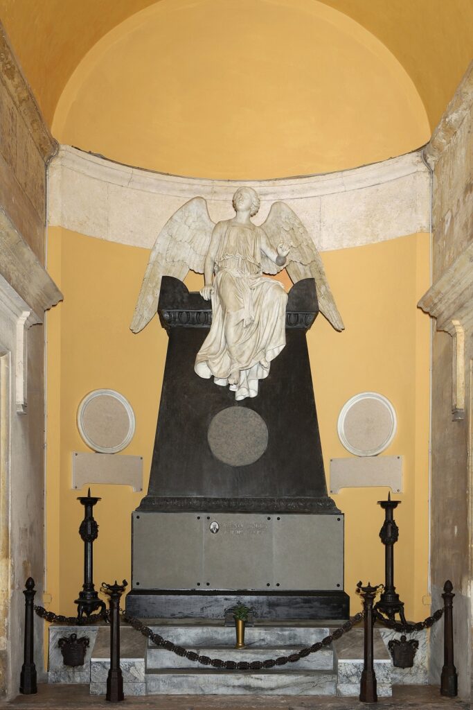 DOPO Restauro tomba del Cimitero Monumentale di Verona