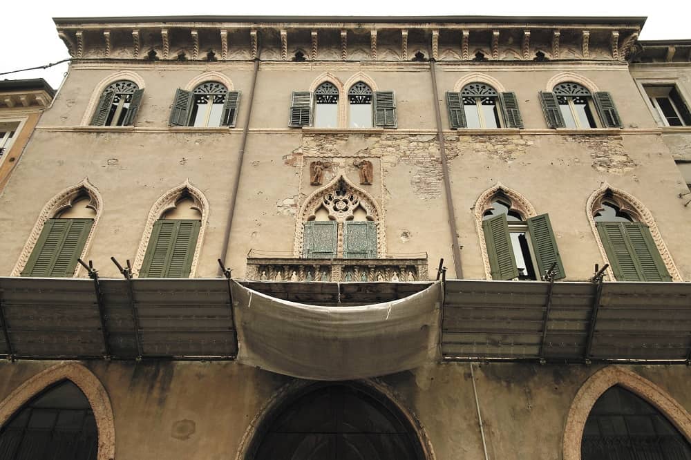 PRIMA Restauro facciata Palazzo Contarini Vanzetti Verona
